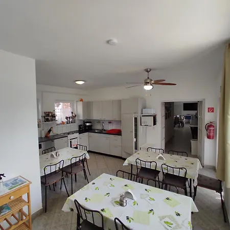 Apartment Holdfeny Vendeghaz *